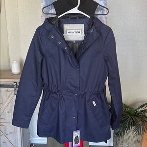 Hunter Women's Dark Blue Rain Jacket NWT size XS